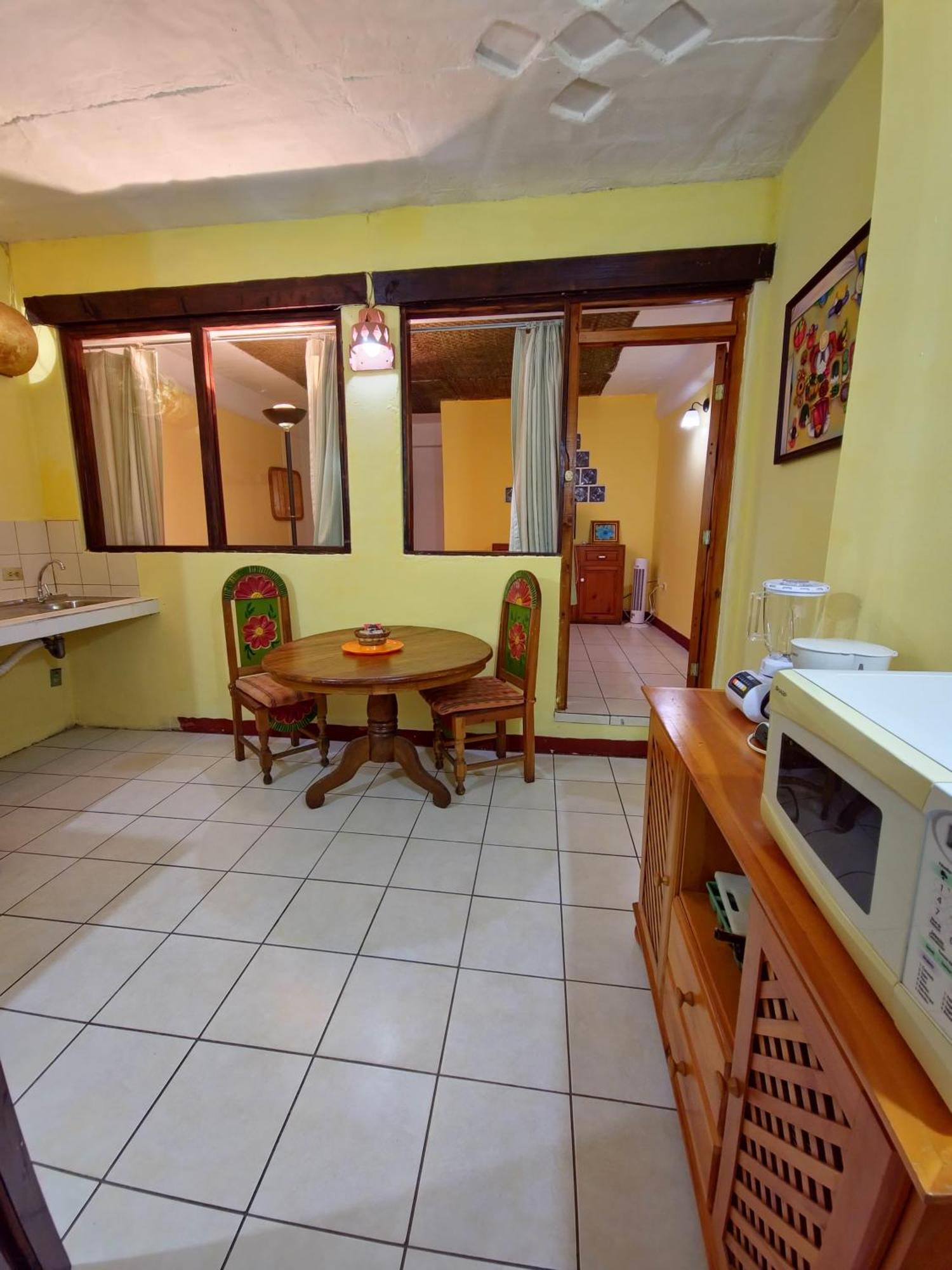 Hotel Eco Uxlabil Guatemala City