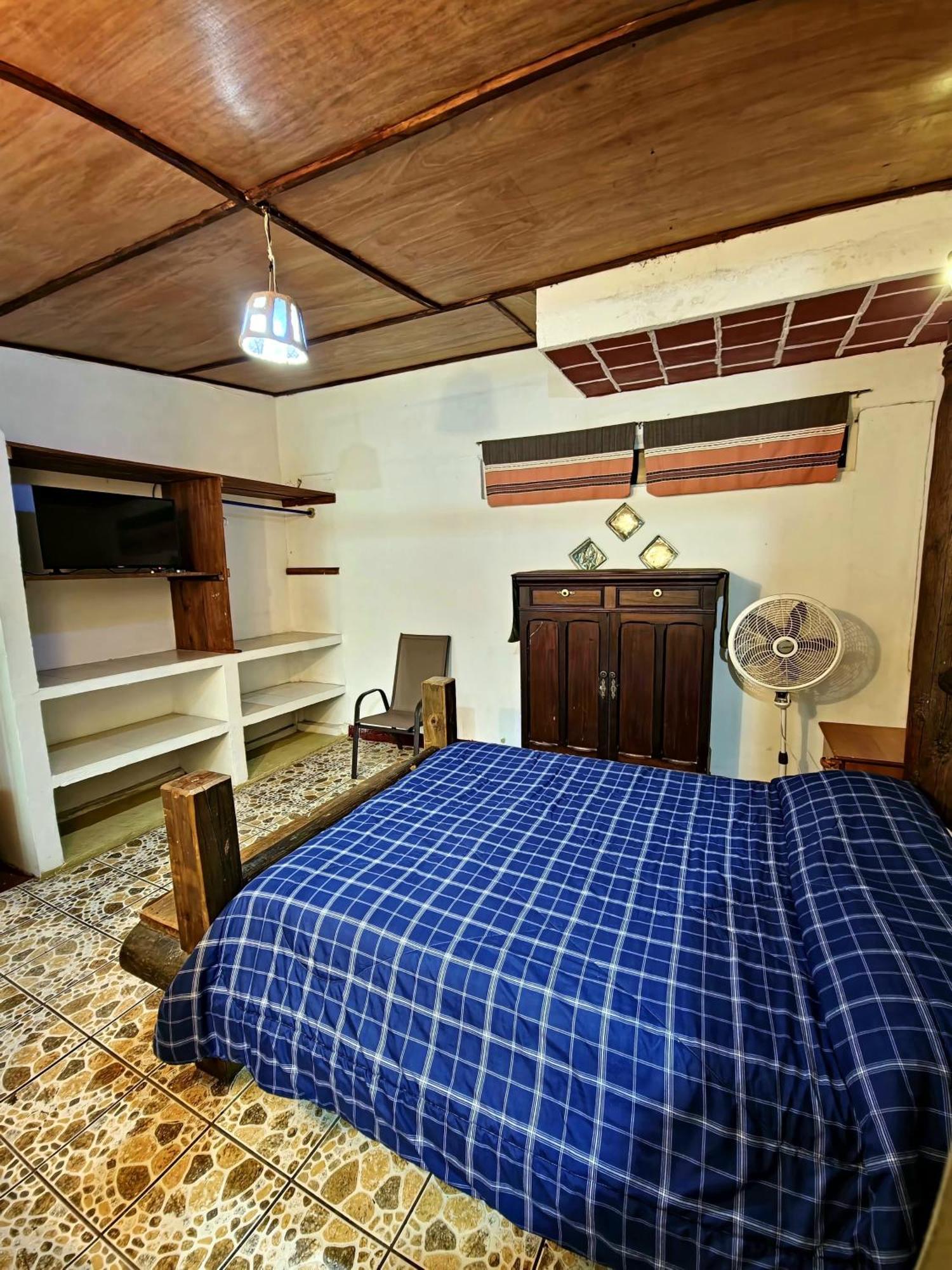 Eco Uxlabil Hotel